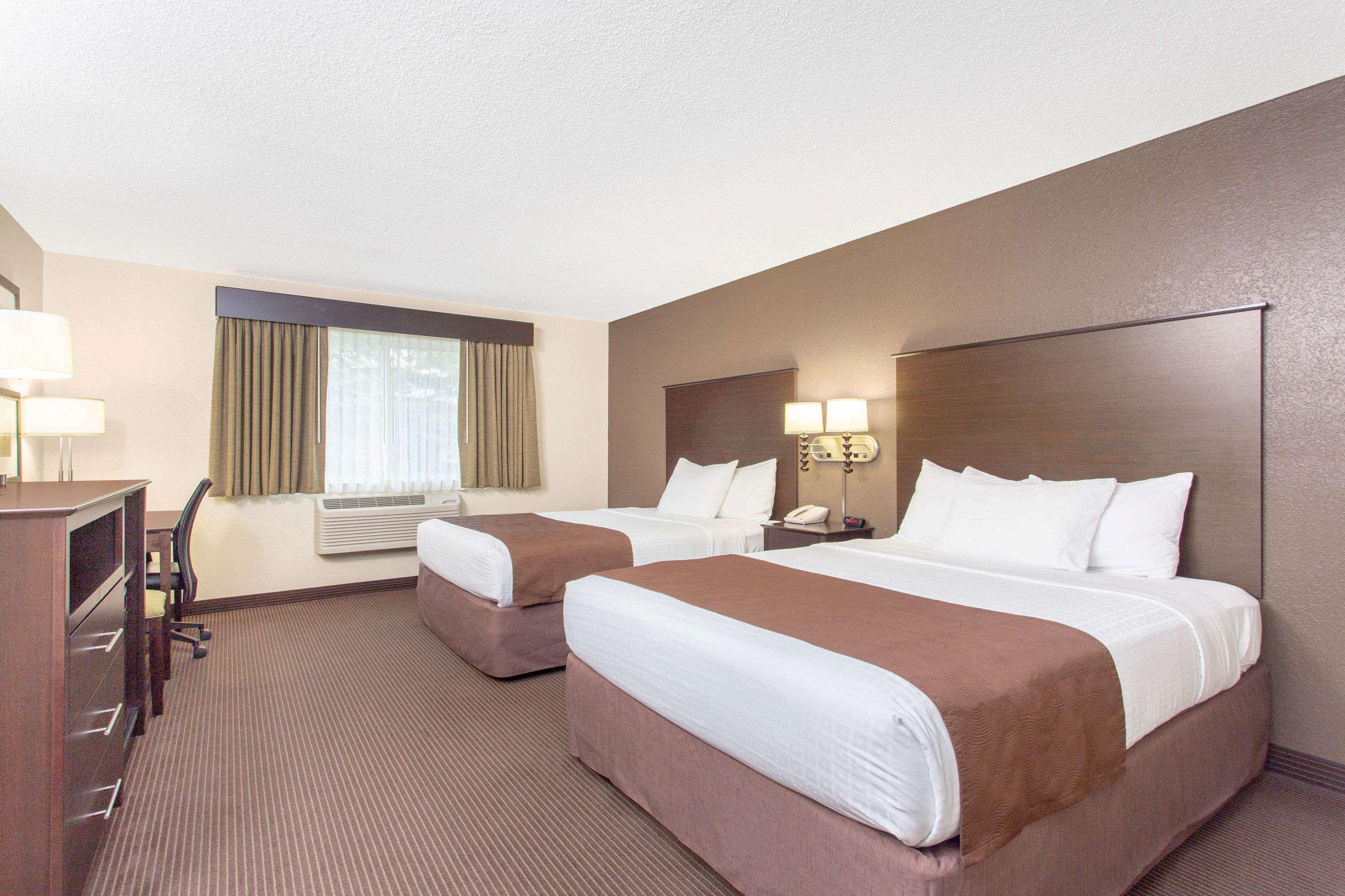 Americinn By Wyndham Rhinelander Eksteriør bilde