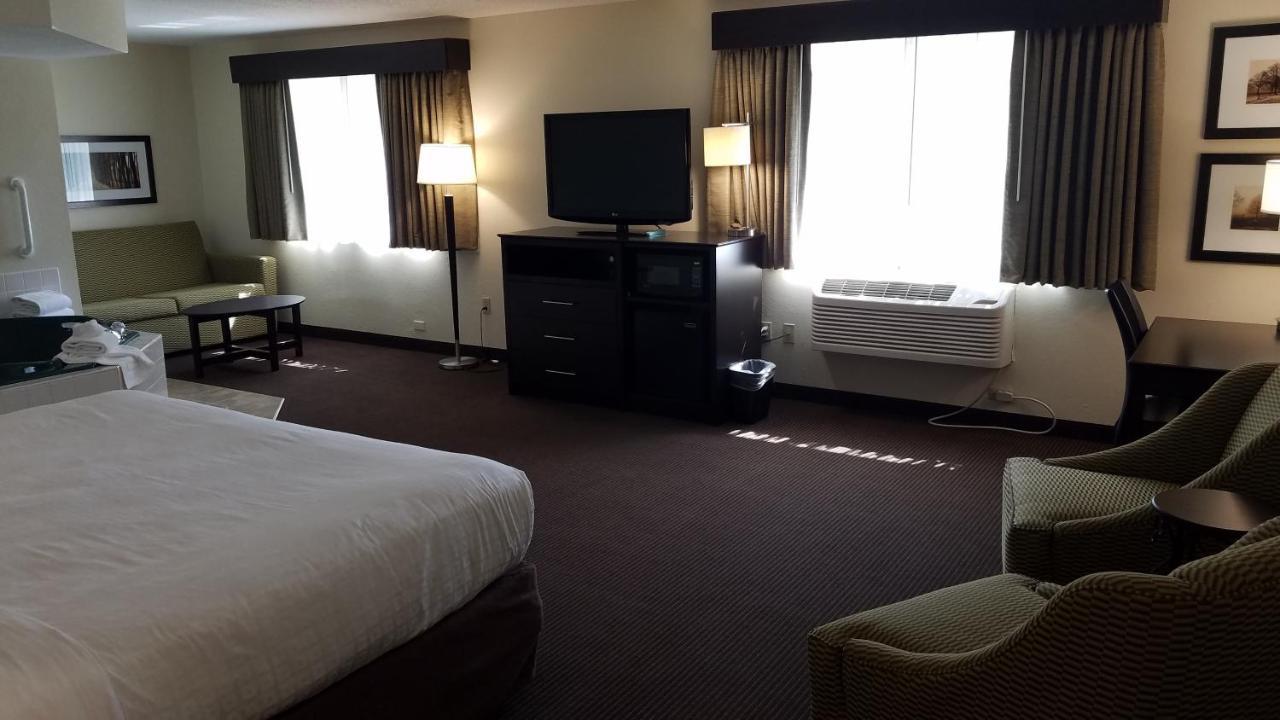 Americinn By Wyndham Rhinelander Eksteriør bilde